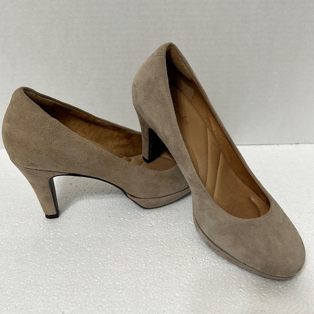Clarks Taupe Suede Mid Heel Pumps